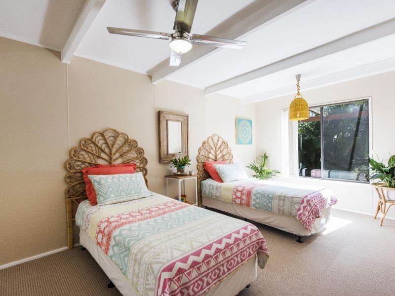 6 Loxton Avenue, Iluka NSW 2466