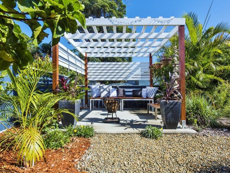 6 Loxton Avenue, Iluka NSW 2466