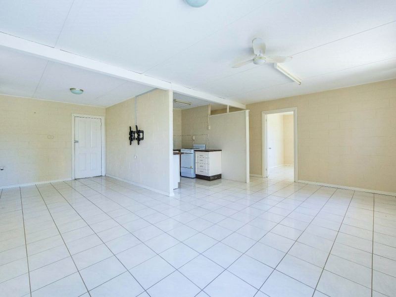 4 Loxton Avenue, Iluka NSW 2466