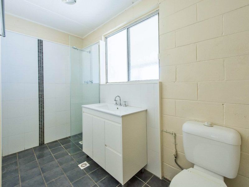 4 Loxton Avenue, Iluka NSW 2466