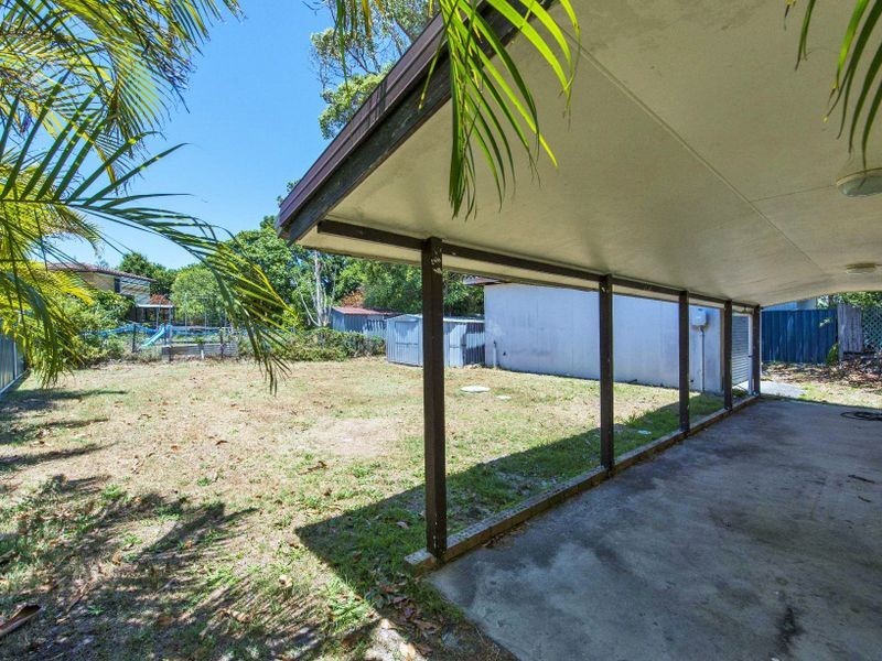 4 Loxton Avenue, Iluka NSW 2466