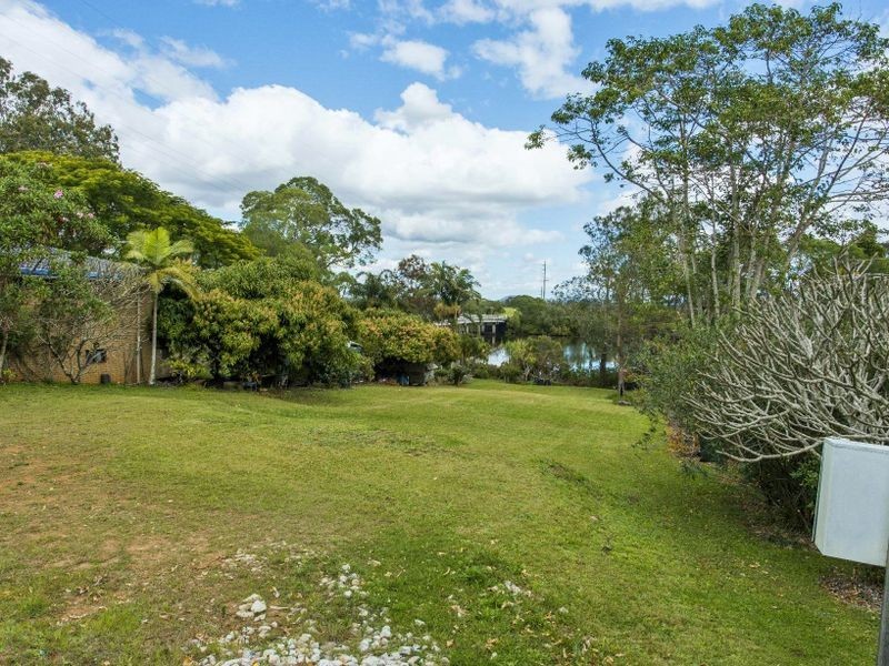 54 River Lane, Woombah NSW 2469