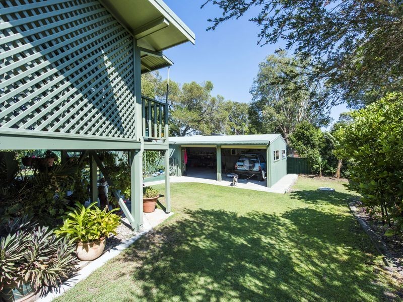 29 Hammond Street, Iluka NSW 2466