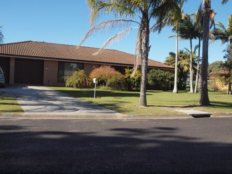 4 Kalang Place, Iluka NSW 2466