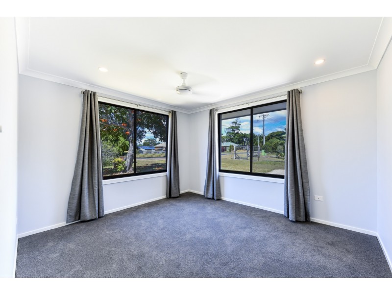 21 Loxton Avenue, Iluka NSW 2466