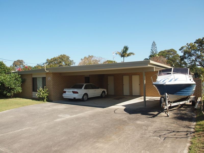 2/14 Long Street, Iluka NSW 2466