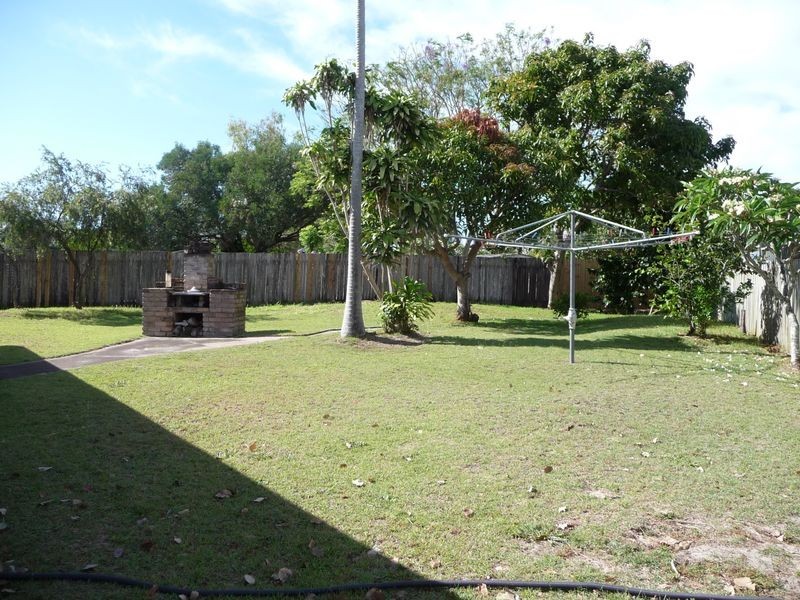 8 Ballanda Crescent, Iluka NSW 2466