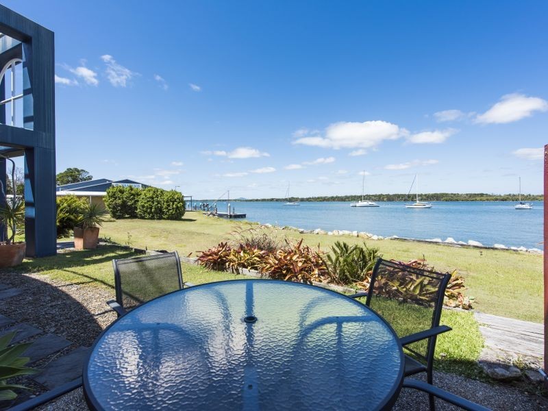 2.3/3-5 Riverview Street, Iluka NSW 2466