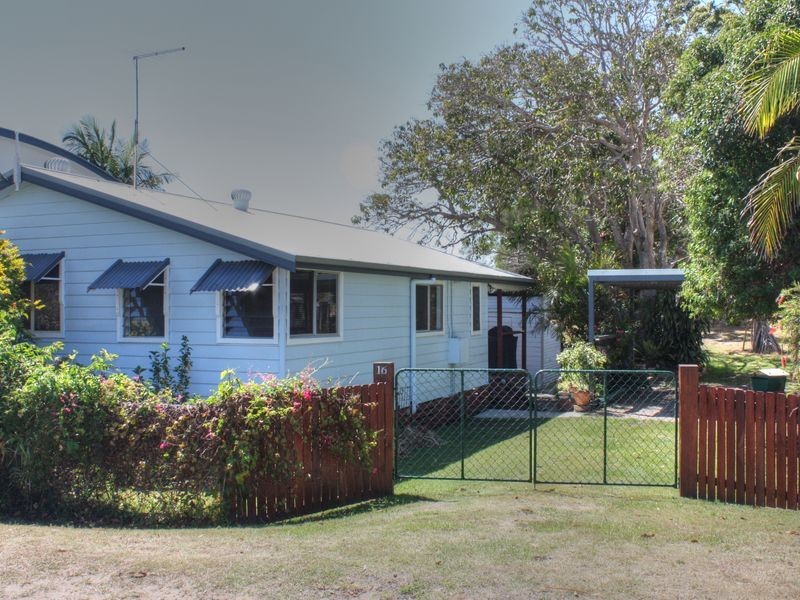 16 Riverview Street, Iluka NSW 2466