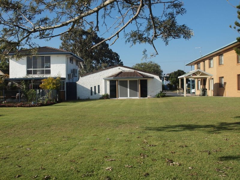 1/32 Queen Lane, Iluka NSW 2466