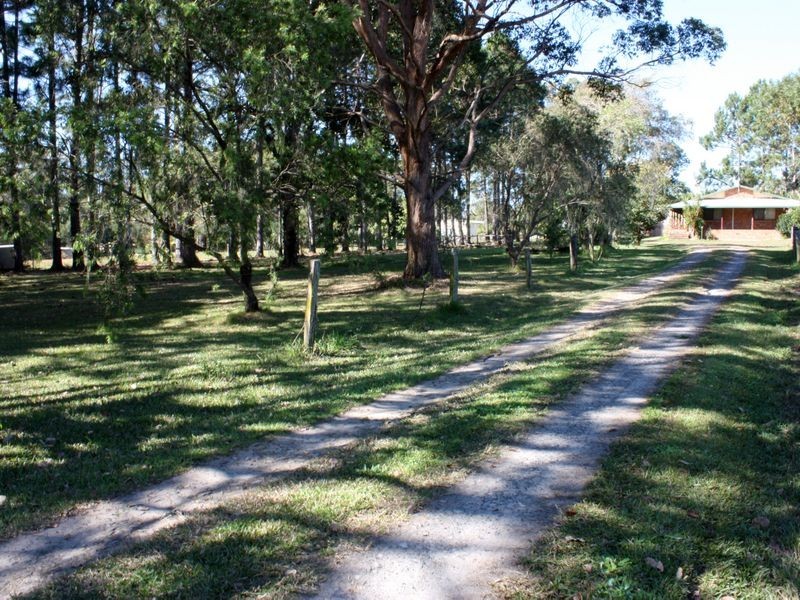 6 Island View Road, Woombah NSW 2469