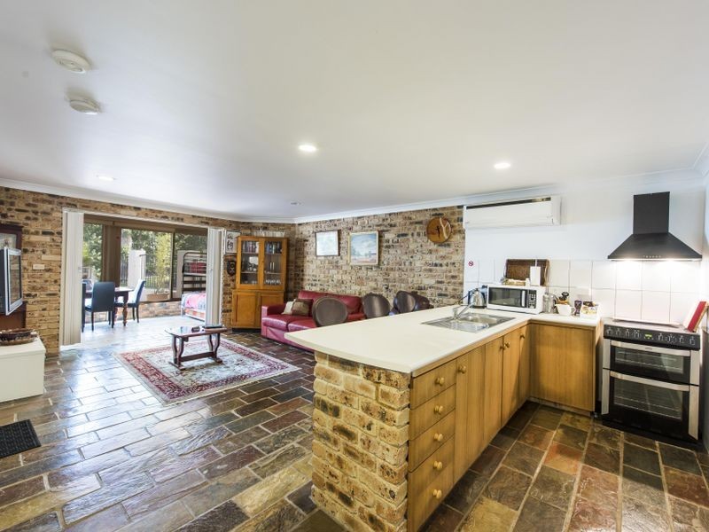 2 Queen Lane, Iluka NSW 2466