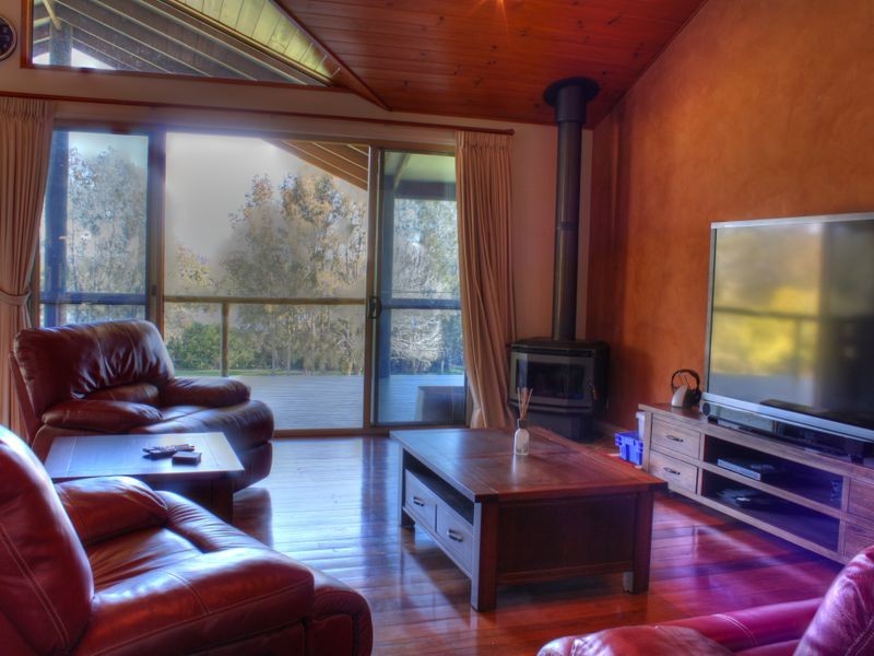 9 Adams Street, Woombah NSW 2469