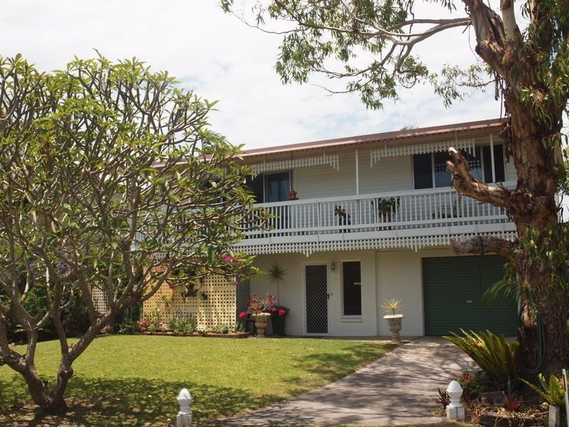 8 Riverview Street, Iluka NSW 2466