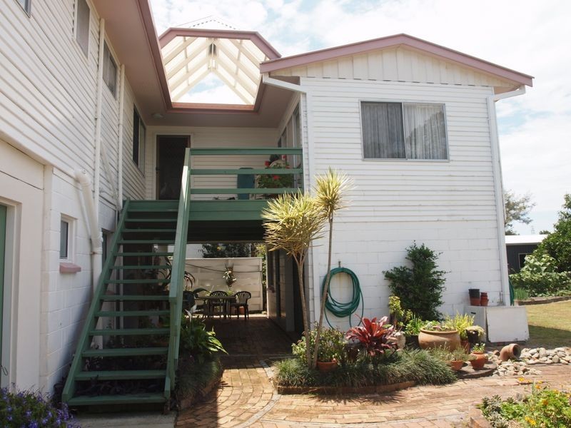 8 Riverview Street, Iluka NSW 2466