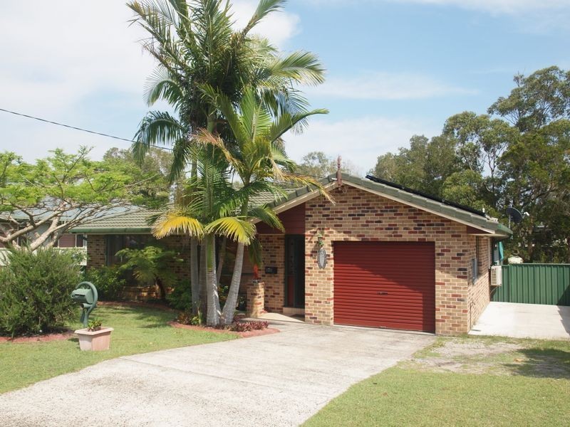 31 Hammond Street, Iluka NSW 2466