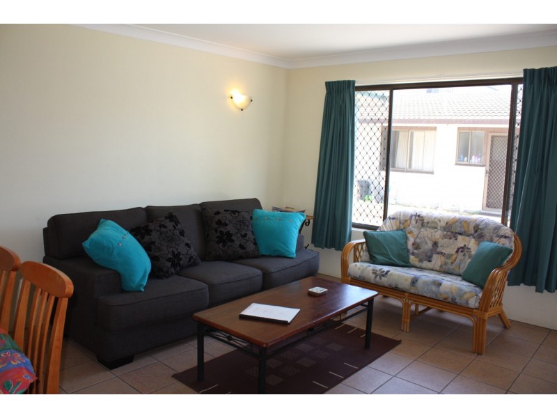 Unit 3/34 Queen Lane, Iluka NSW 2466
