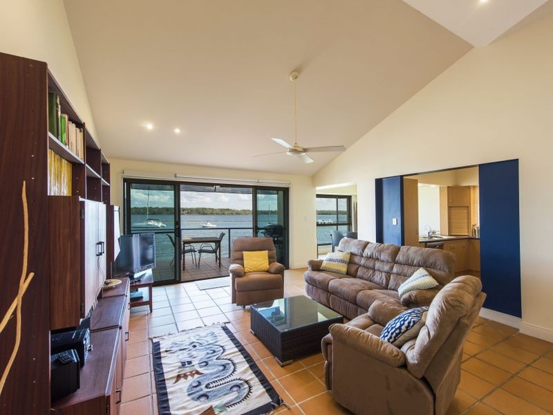 2.6/3-5 Riverview Street, Iluka NSW 2466