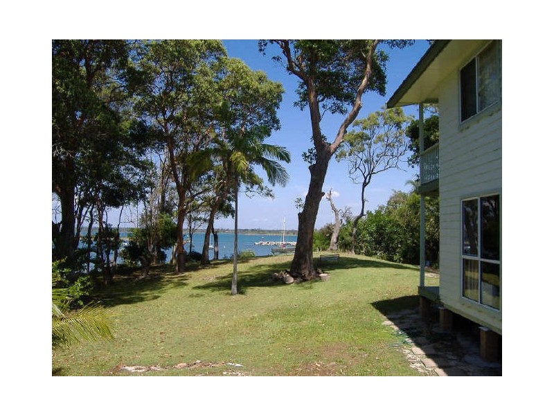 16 Queen Lane, Iluka NSW 2466