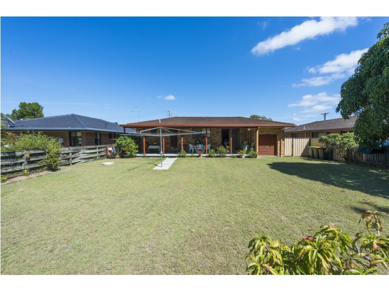 4 Gundaroo Crescent, Iluka NSW 2466