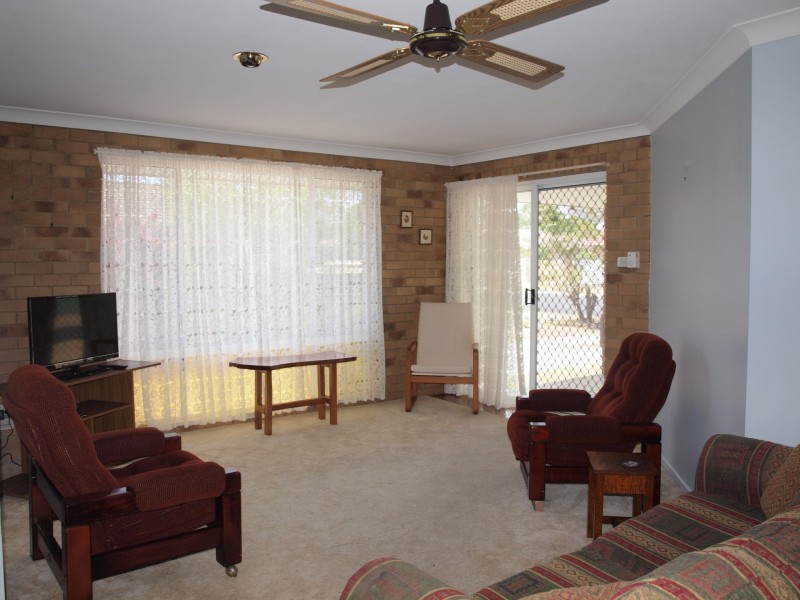 Unit 1/38 Ballanda Crescent, Iluka NSW 2466