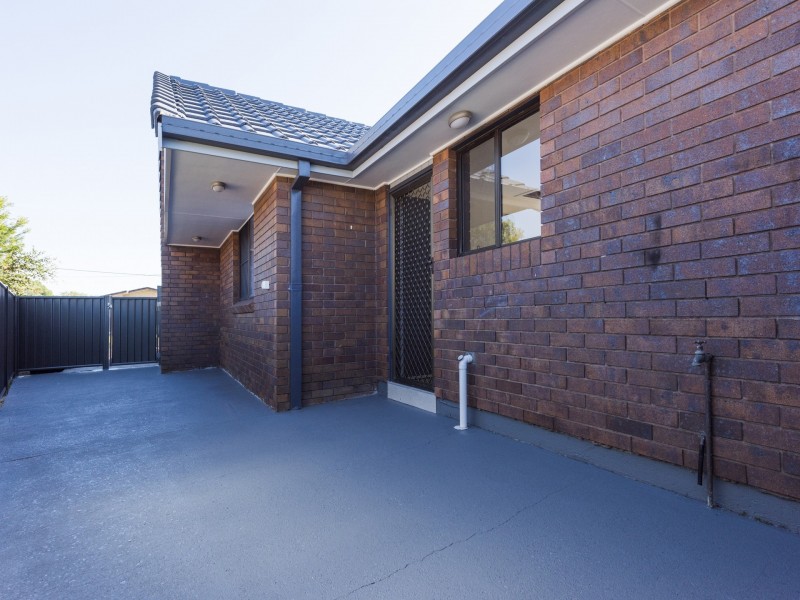 Unit 1/13 Ballanda Crescent, Iluka NSW 2466