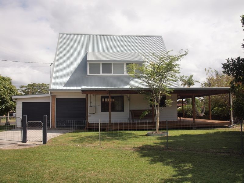 19 Hammond Street, Iluka NSW 2466