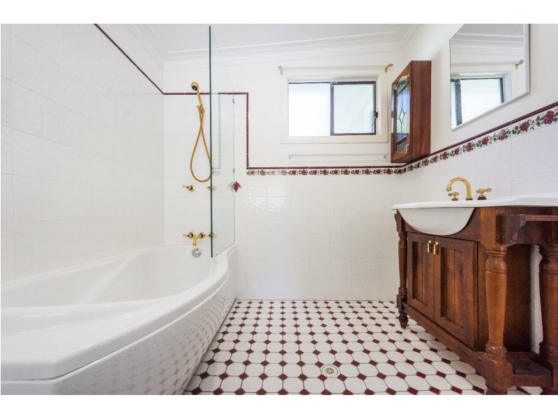 34 Marandowie Drive, Iluka NSW 2466