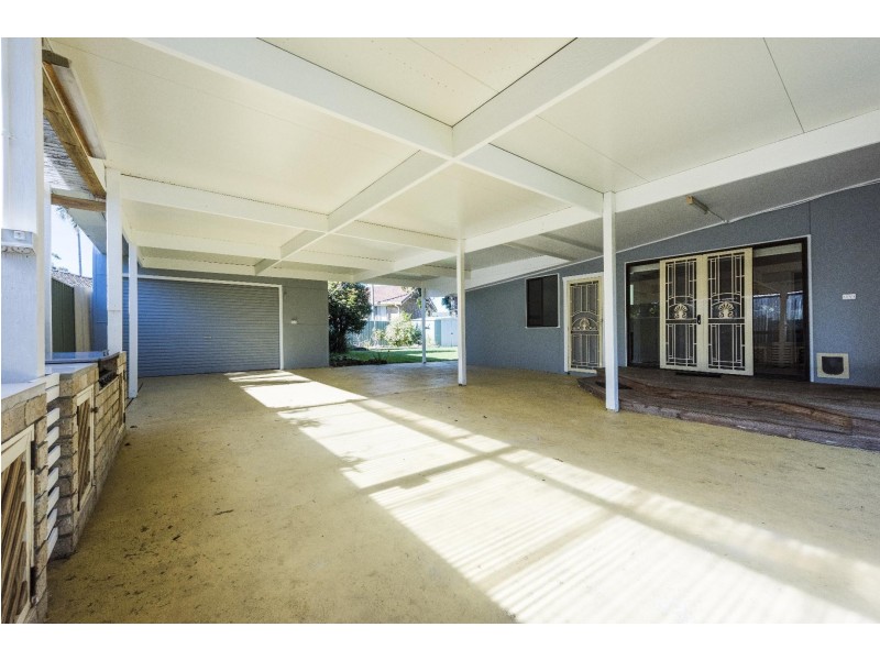 34 Marandowie Drive, Iluka NSW 2466