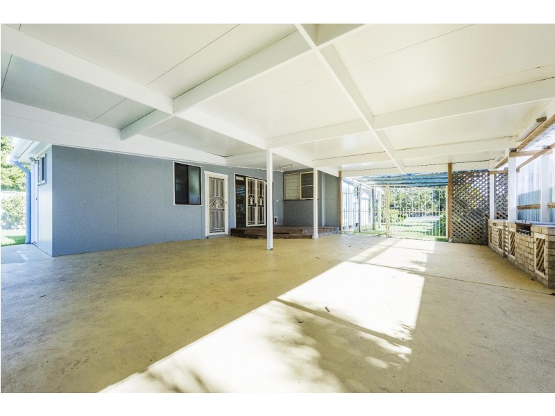 34 Marandowie Drive, Iluka NSW 2466