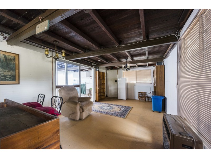 11 Loxton Avenue, Iluka NSW 2466