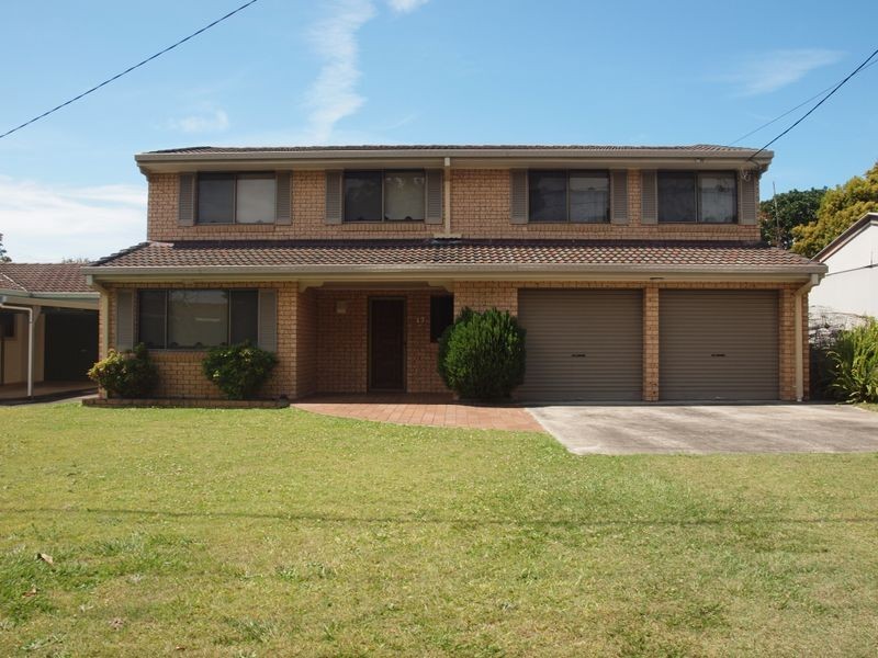 17 Spenser Street, Iluka NSW 2466