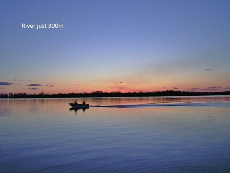 12 Loxton Avenue, Iluka NSW 2466