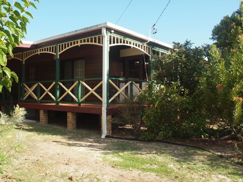 18 Micalo Street, Iluka NSW 2466