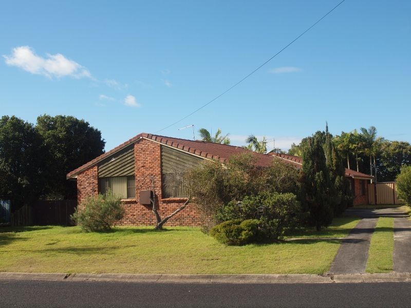 1/7 Ballanda Street, Iluka NSW 2466