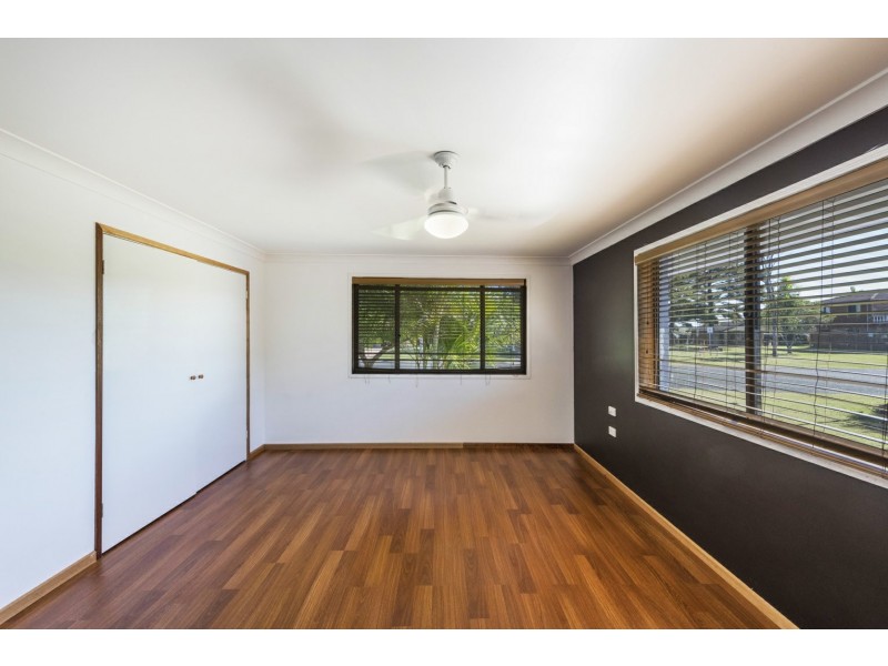 15 Ballanda Crescent, Iluka NSW 2466