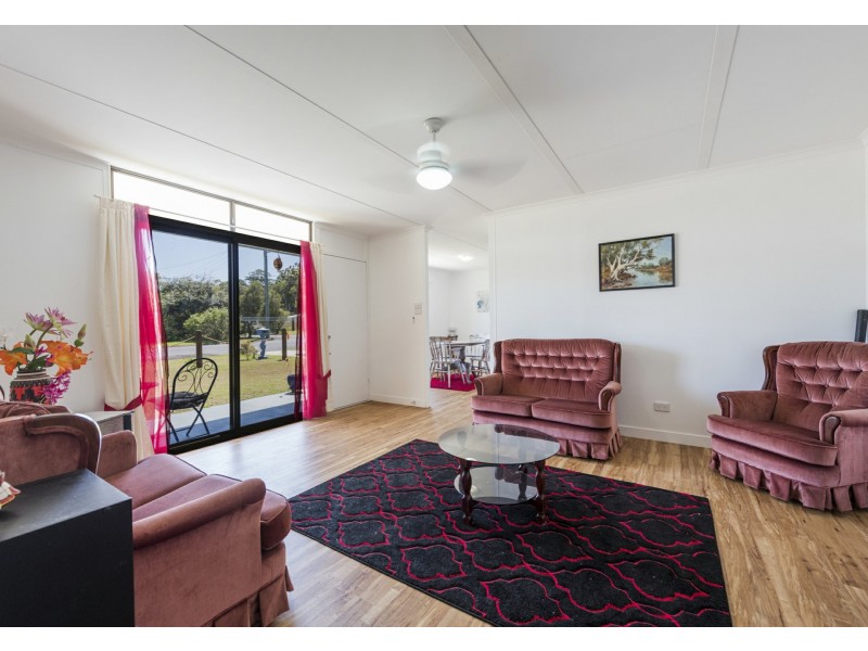 28 Loxton Avenue, Iluka NSW 2466