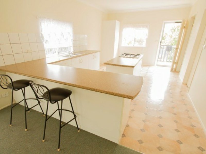 11 Loxton Avenue, Iluka NSW 2466