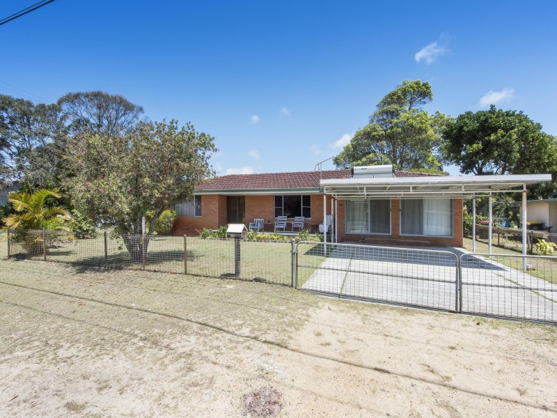 38 Compton Street, Iluka NSW 2466