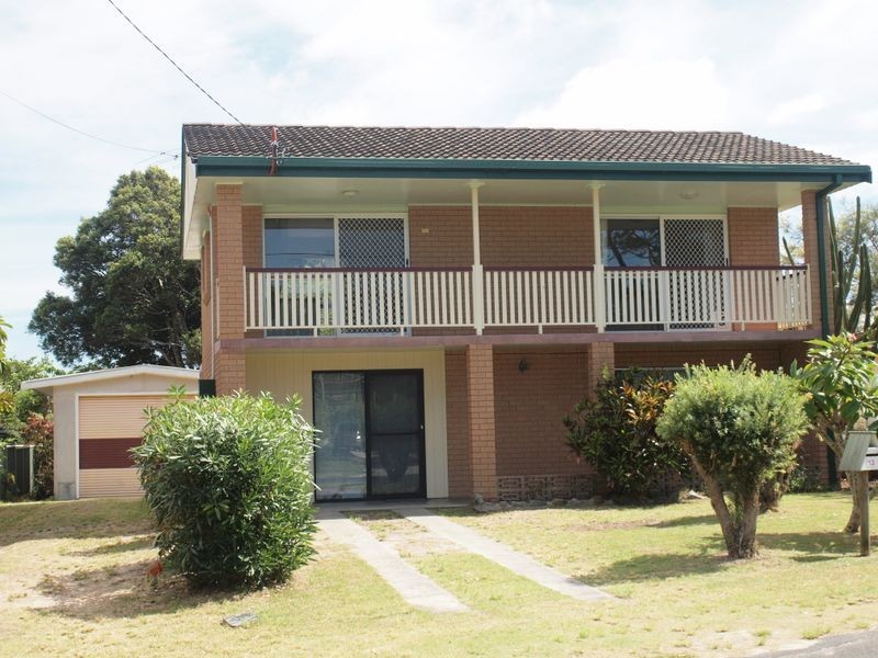 13 Riverview Street, Iluka NSW 2466