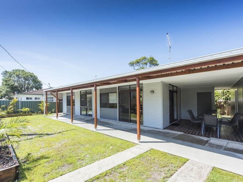 1 Vere Street, Iluka NSW 2466