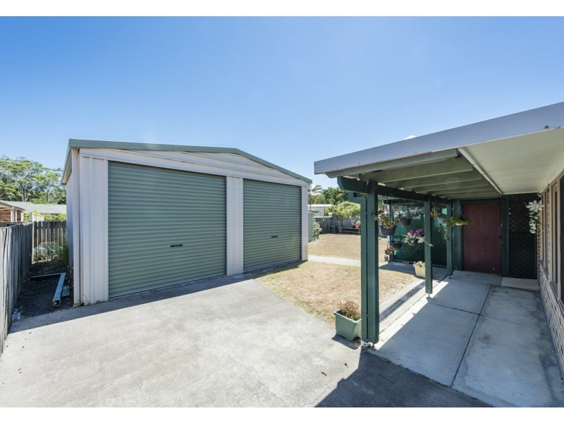 27 Melville St, Iluka NSW 2466
