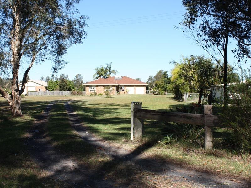 88 Adams Street, Woombah NSW 2469