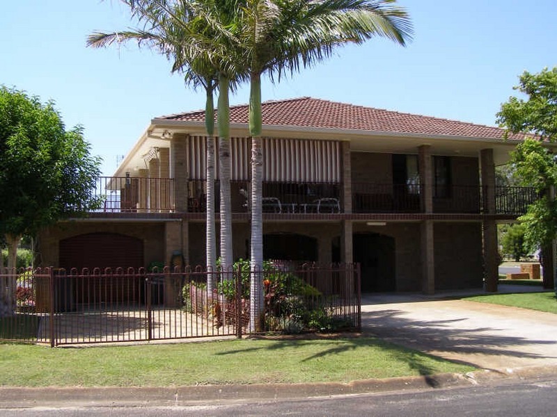 27 Loxton Avenue, Iluka NSW 2466