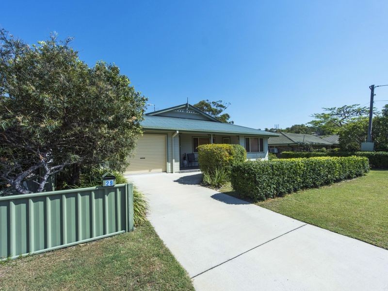 29 Hammond Street, Iluka NSW 2466