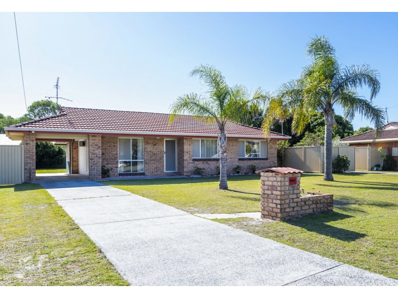 9 Young St, Iluka NSW 2466