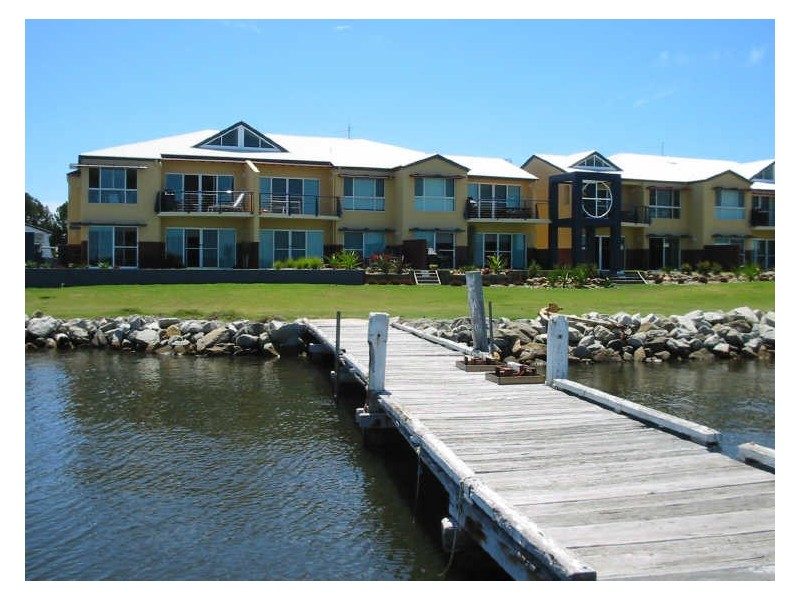 Unit 2.5/3-5 Riverview St, Iluka NSW 2466