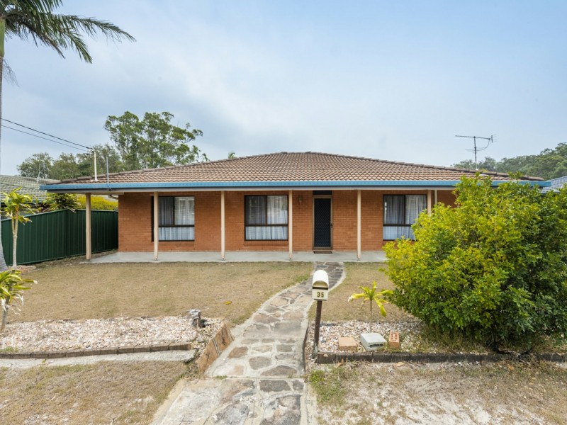 35 Hammond Street, Iluka NSW 2466