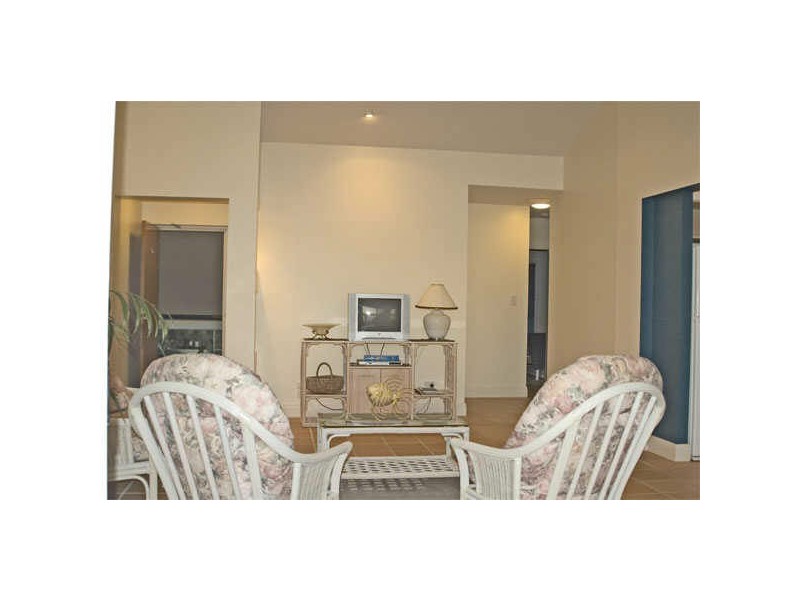 Unit 1.6/3-5 Riverview Street, Iluka NSW 2466