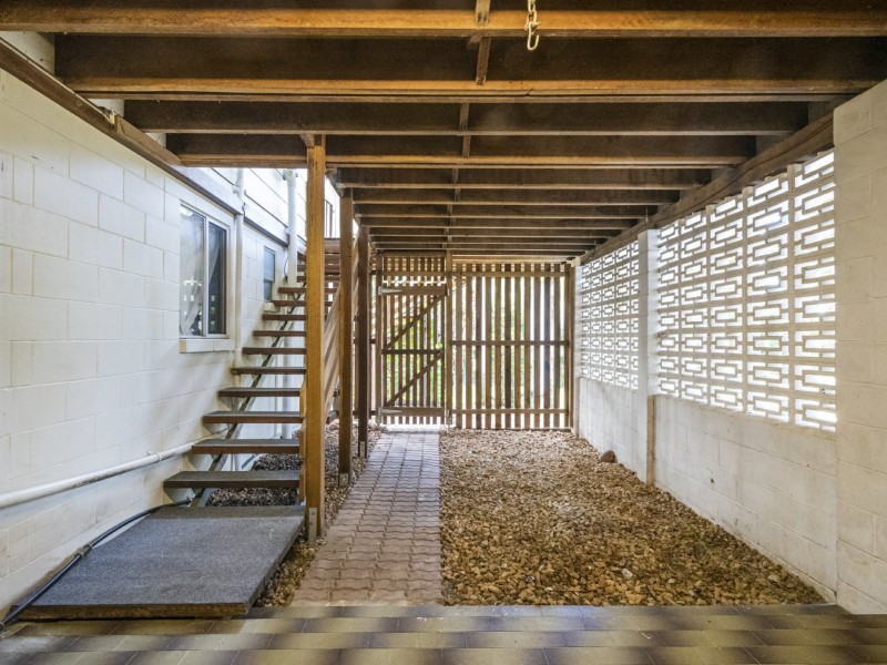 9 Wharf Street, Woombah NSW 2469